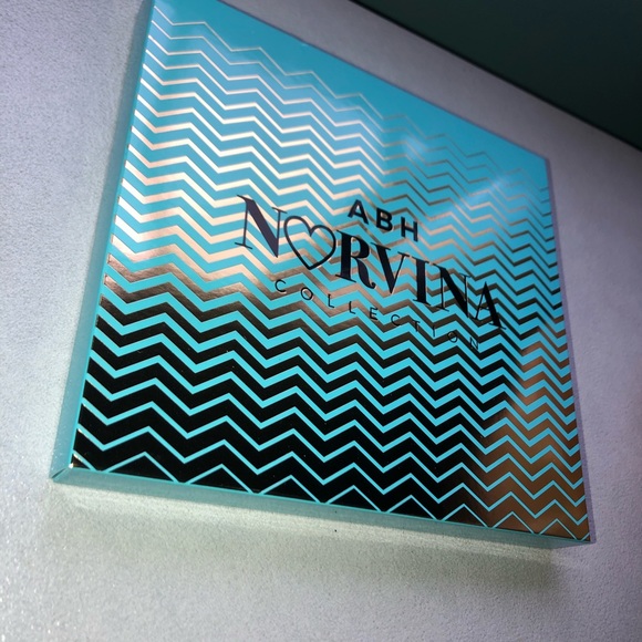 ABH Norvina Pro Eyeshadow Palette Vol 2‎ - Picture 5 of 6